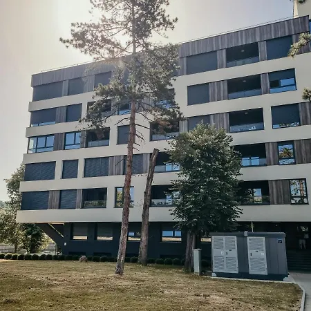 Stari Grad * Tuzla
