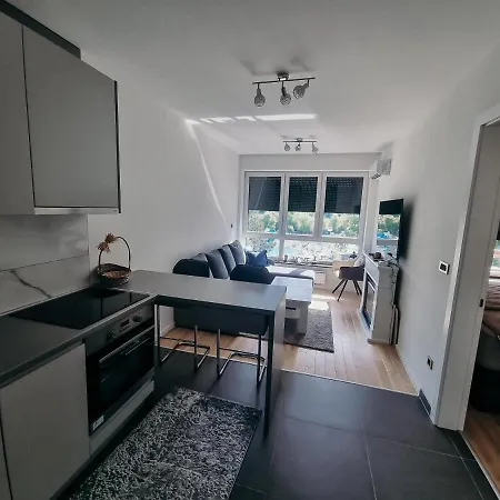 Stari Grad Apartment